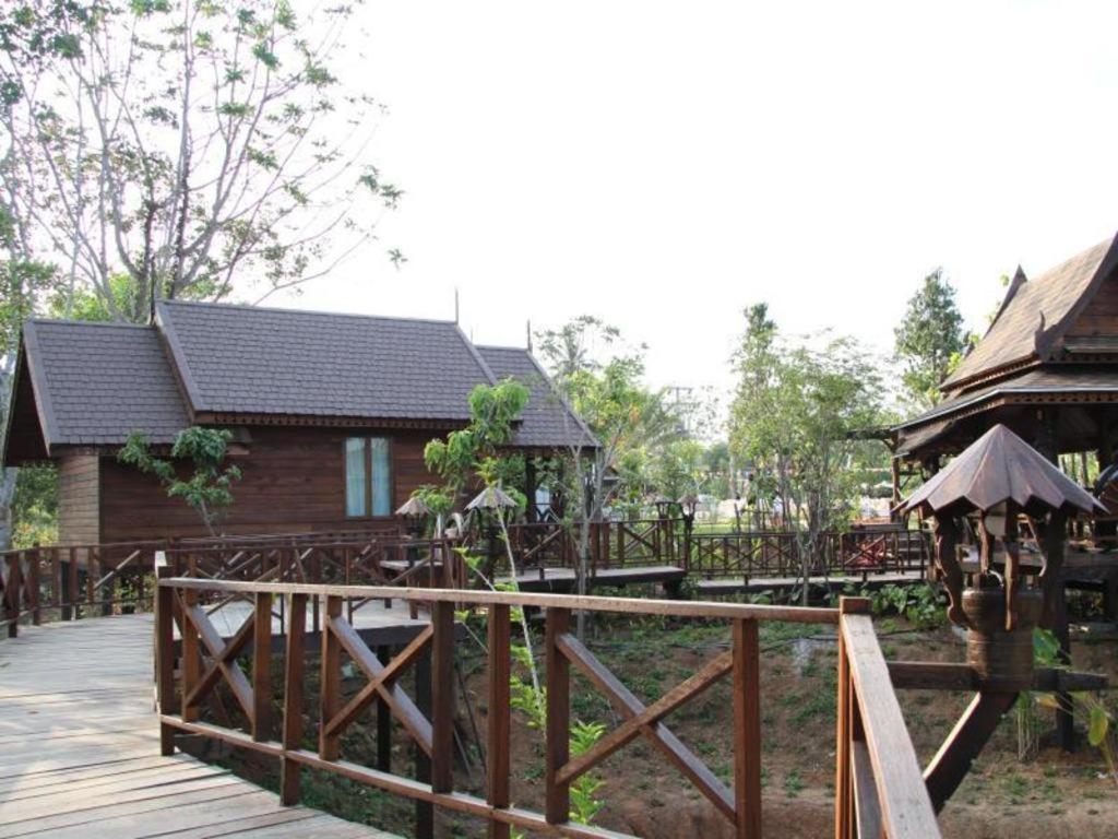 Burilamplai Resort Thung Yai Eksteriør bilde
