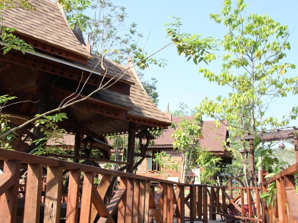 Burilamplai Resort Thung Yai Eksteriør bilde