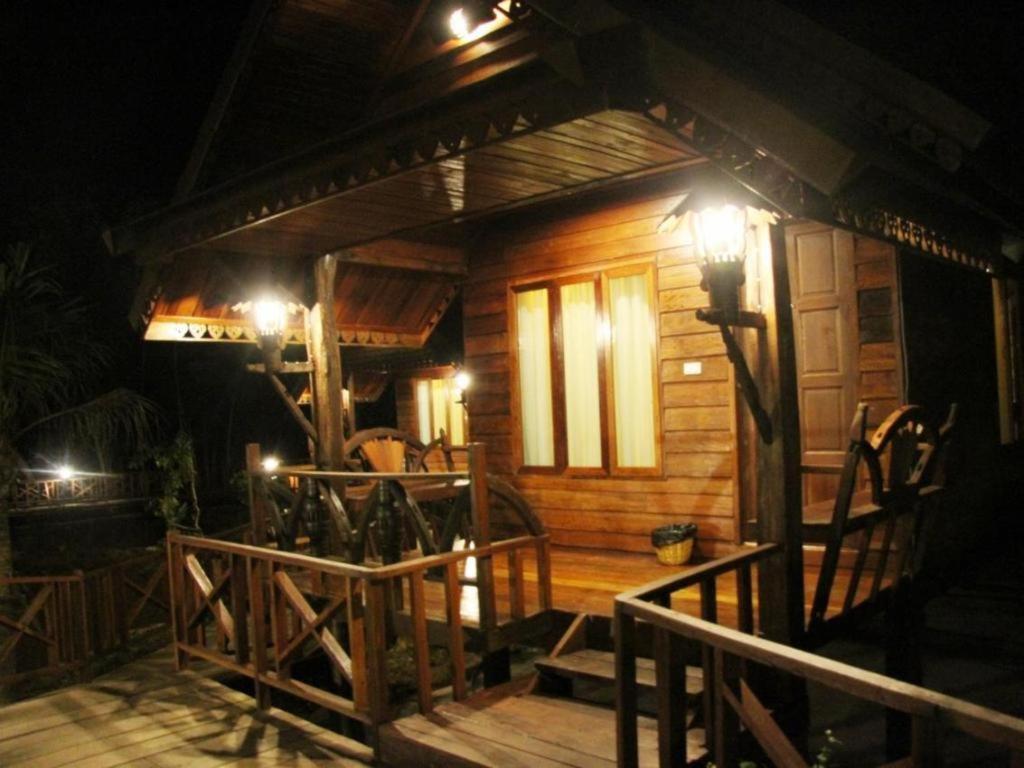 Burilamplai Resort Thung Yai Eksteriør bilde