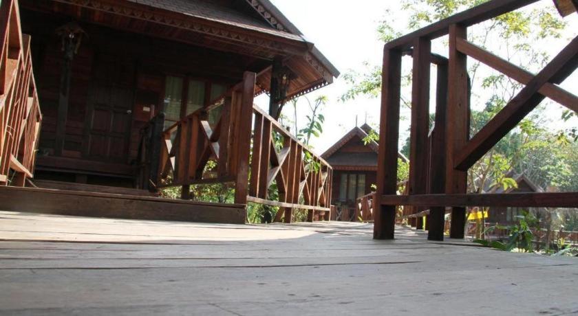 Burilamplai Resort Thung Yai Eksteriør bilde