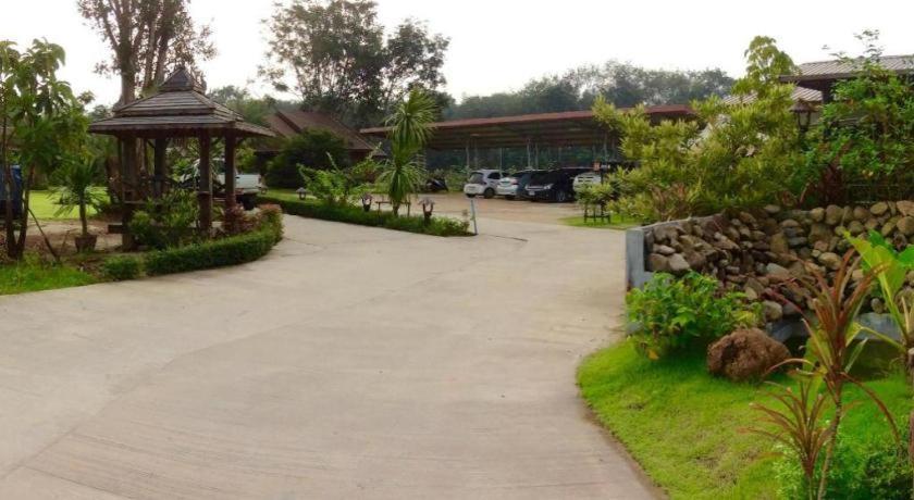Burilamplai Resort Thung Yai Eksteriør bilde