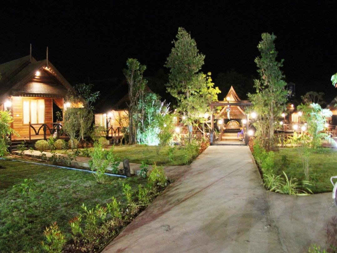 Burilamplai Resort Thung Yai Eksteriør bilde